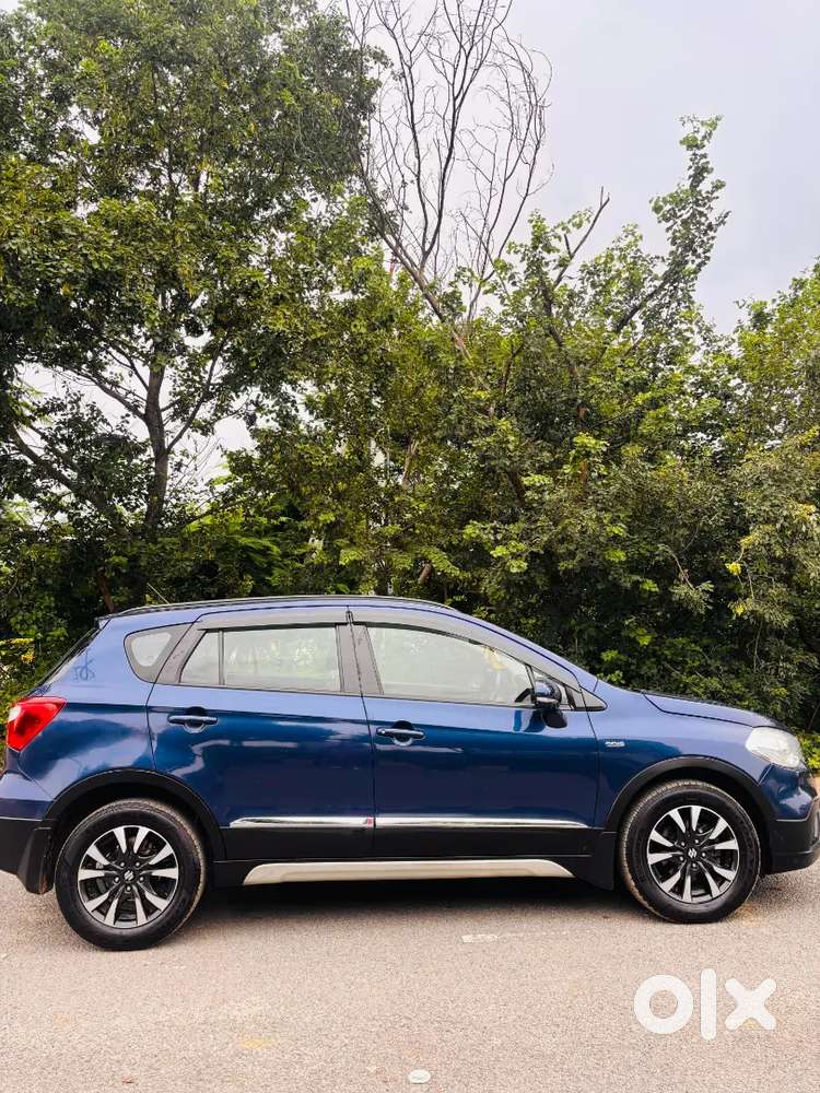 S-cross. Car Selling.