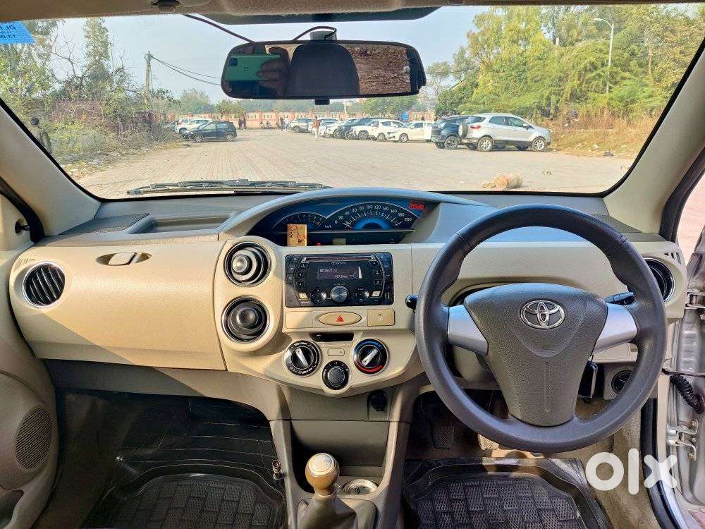 Toyota Etios 2013-2014 V, 2014, Petrol