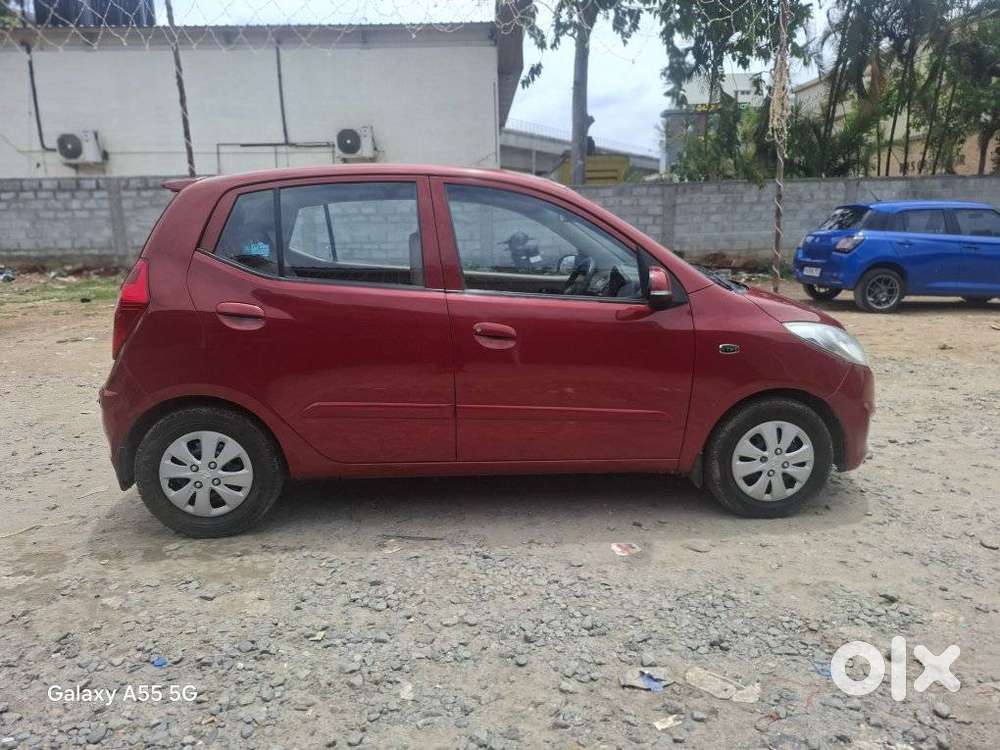 Hyundai I10 Sportz, 2012, Petrol