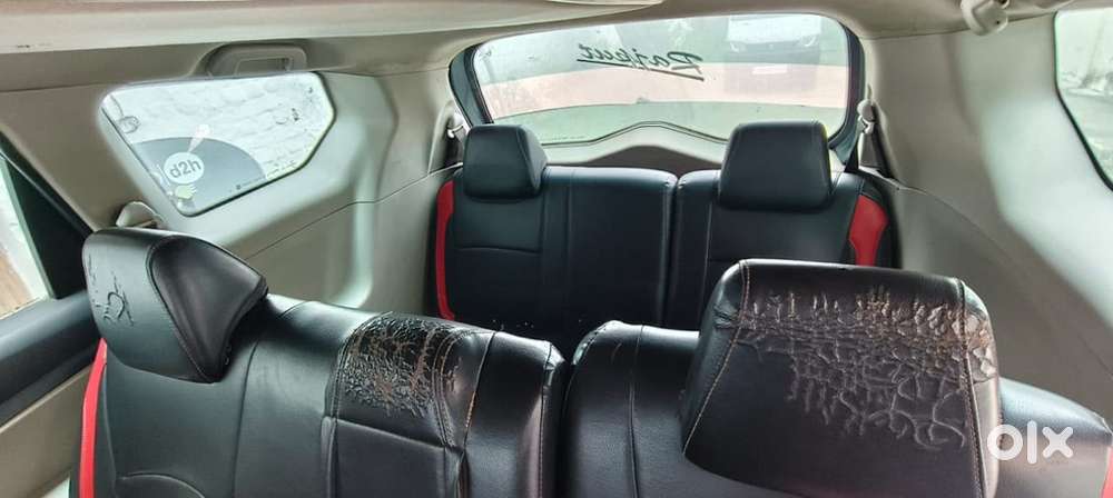 Mahindra Marazzo Diesel 2018