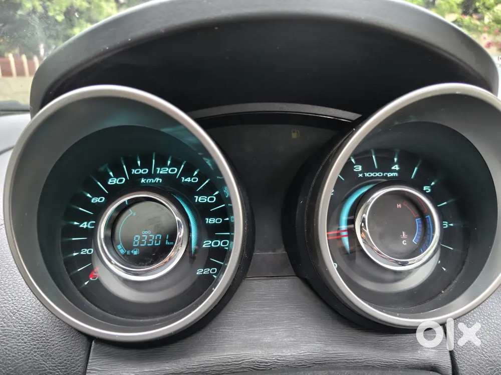 Mahindra Xuv500 2.2 W11 2019