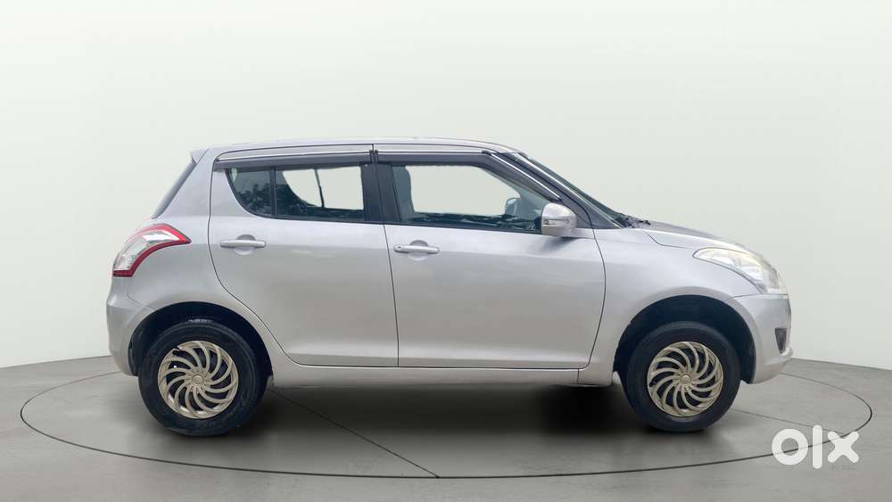Maruti Suzuki Swift Vxi, 2013, Petrol