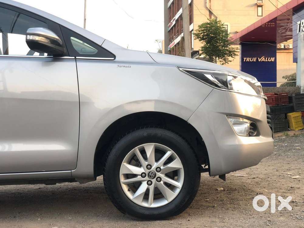 Toyota Innova Crysta 2.4 G Mt 8s, 2016, Diesel
