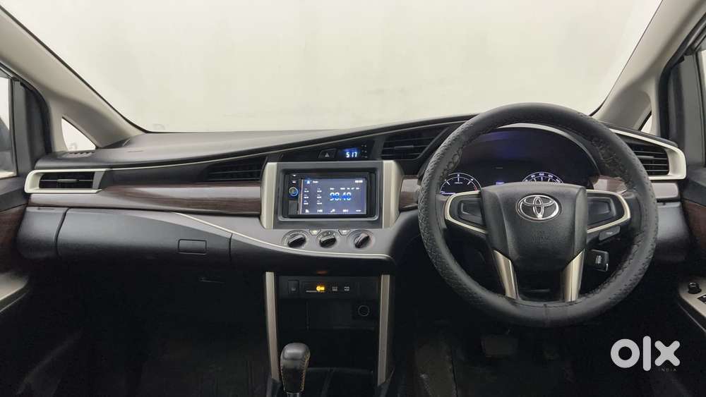 Toyota Innova Crysta 2.8 Gx At 8s, 2018, Diesel