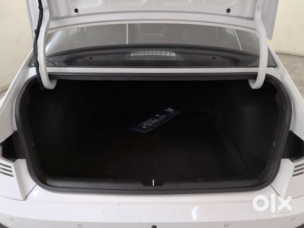 Hyundai Verna 1.5 Sx (o) Vtvt, 2025, Petrol