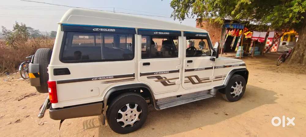 Mahindra Bolero Power Plus 2016 ( 9 Siter With Ac)