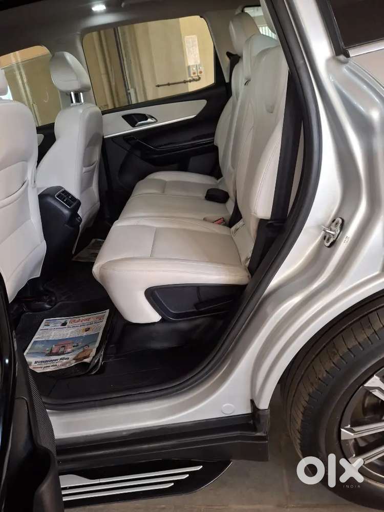 Mahindra Xuv700 Ax7 2023