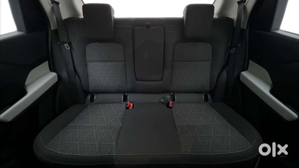 Tata Punch 1.2 Revotron Creative Amt Dual Tone, 2022, Petrol