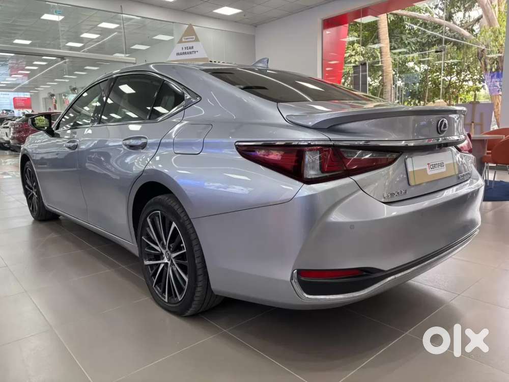 Lexus Es, 2023, Petrol