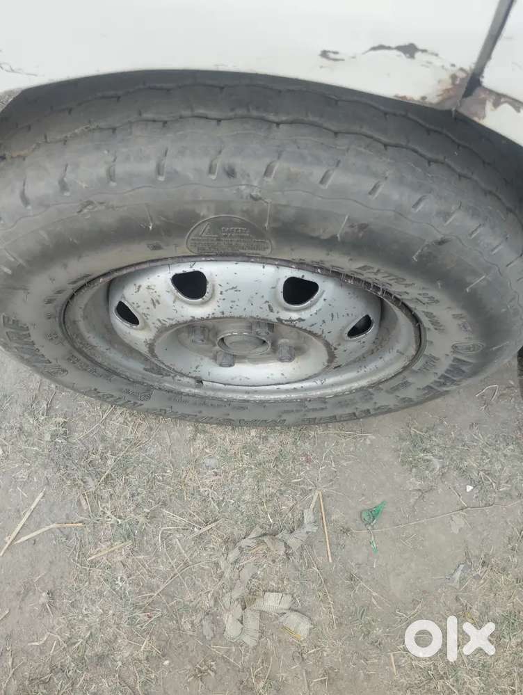 Maruti Suzuki Eeco 2016