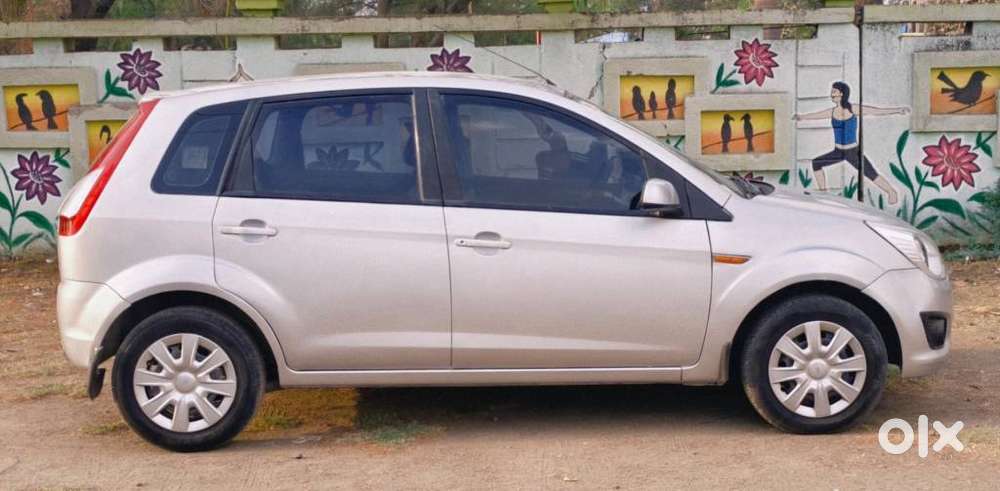Ford Figo 2012-2015 Petrol Zxi, 2014, Petrol