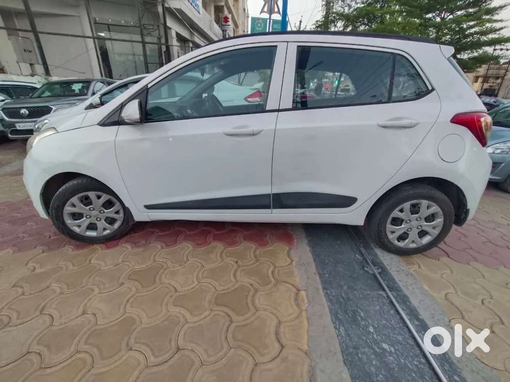 Hyundai I10 Sportz Option, 2017, Petrol