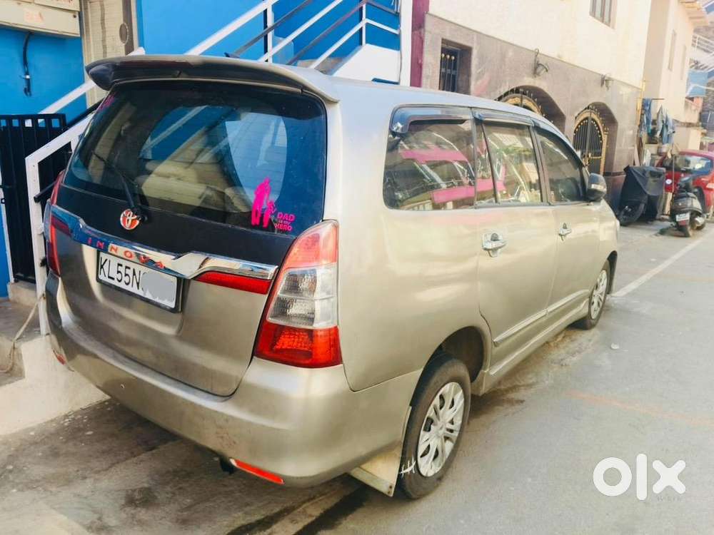Innova 2.5 8 Str For Sale