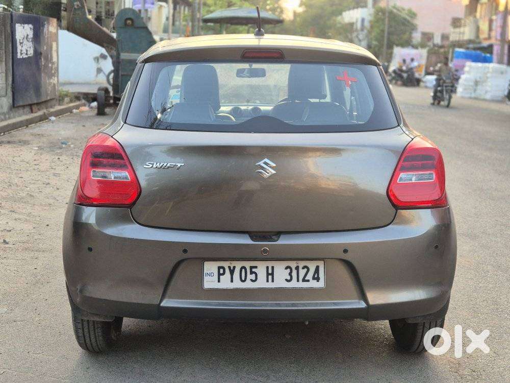 Maruti Suzuki Swift 2018 Vxi, 2019, Petrol