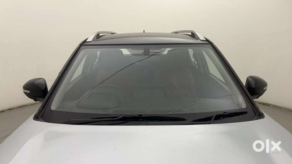 Maruti Suzuki Brezza 1.5 Zxi Plus Smart Hybrid Dual Tone, 2022, Petr..