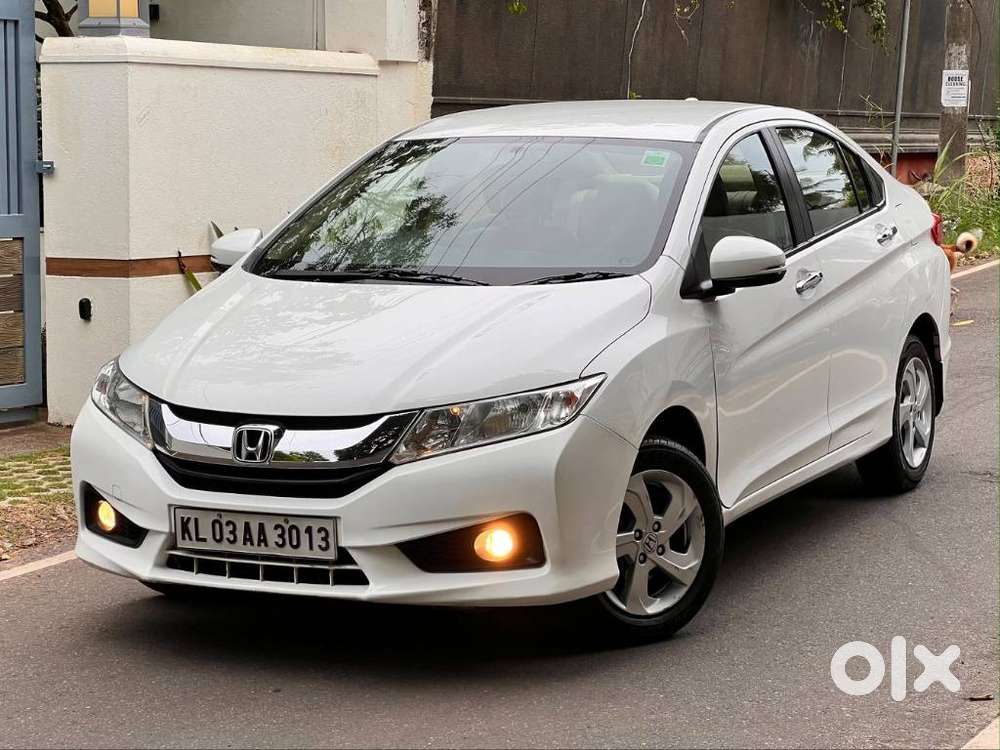 Honda City 1.5 V 4th Gen I-vtec Mt, 2016, Petrol