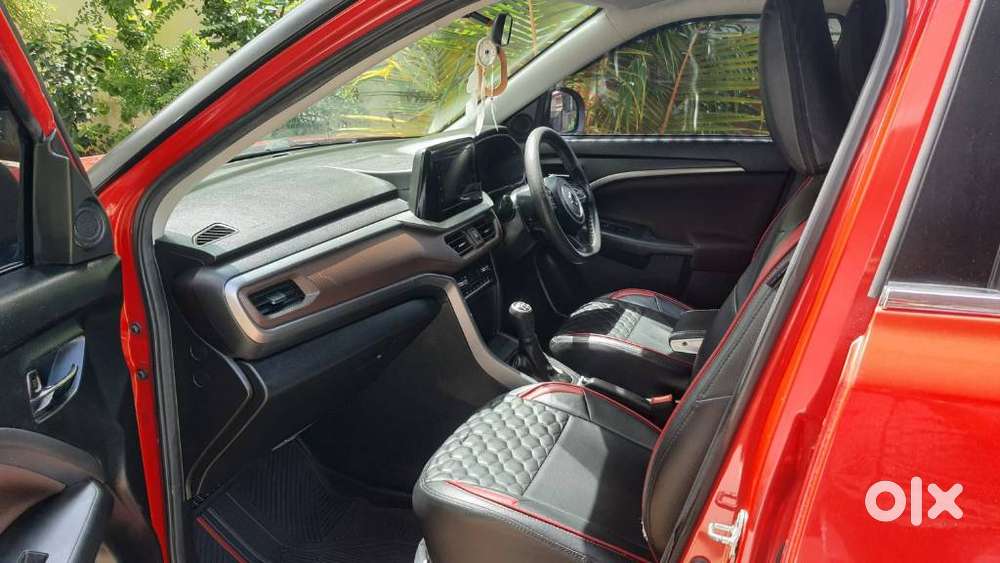 Maruti Suzuki Brezza 1.5 Zxi Smart Hybrid Dual Tone, 2023, Petrol