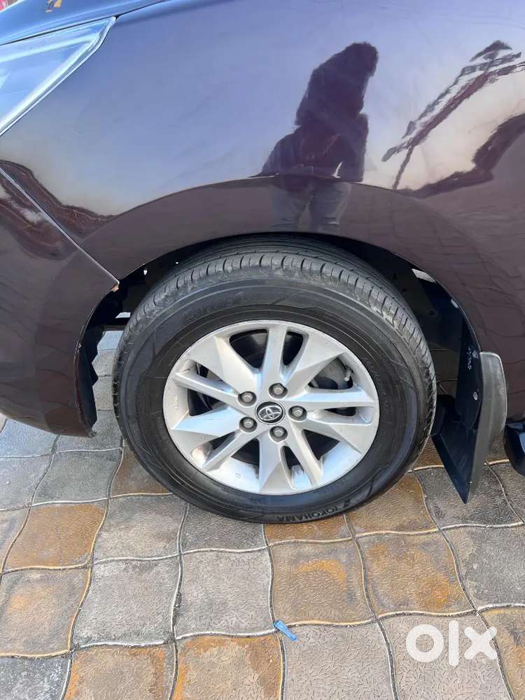 Toyota Innova Crysta 2019