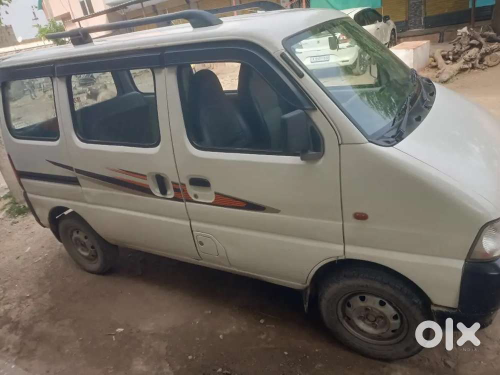 Maruti Suzuki Eeco 2015