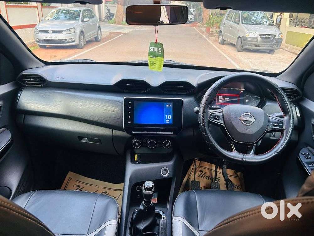 Nissan Magnite Kuro Edition 1.0 Petrol Mt, 2023, Petrol