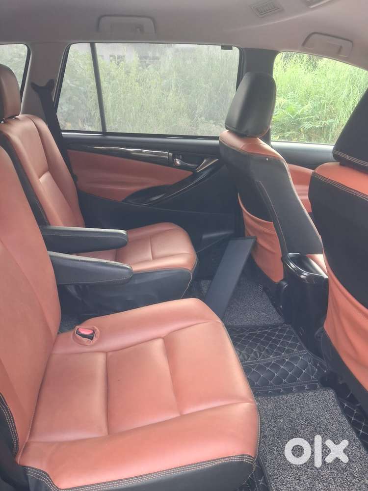 Toyota Innova Crysta 2.8 Gx At, 2016, Diesel