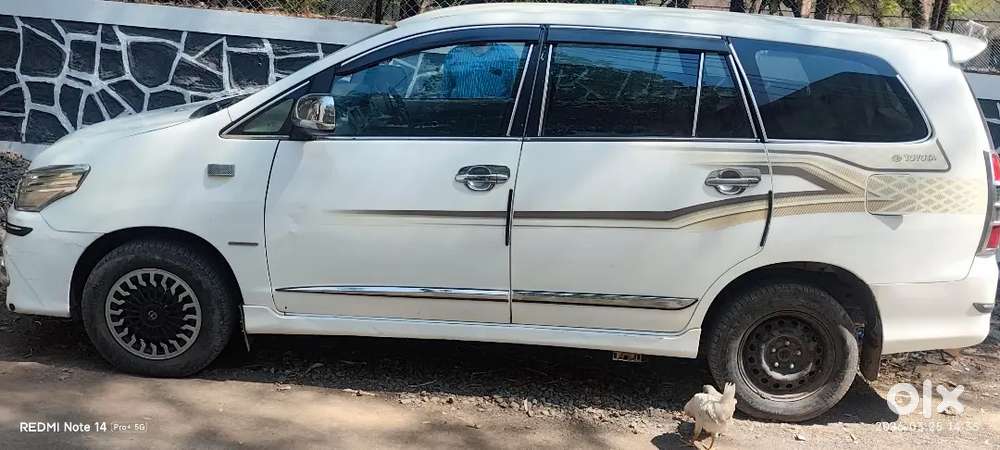 Toyota Innova 2012 Diesel Well Maintained