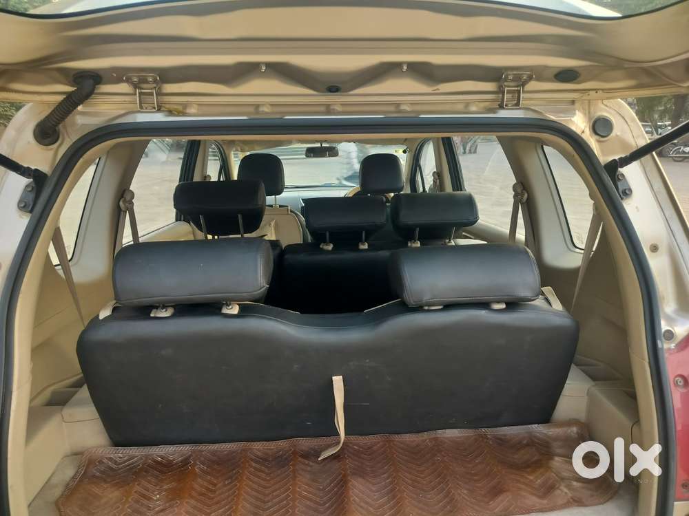Maruti Suzuki Ertiga Lxi, 2013, Cng & Hybrids