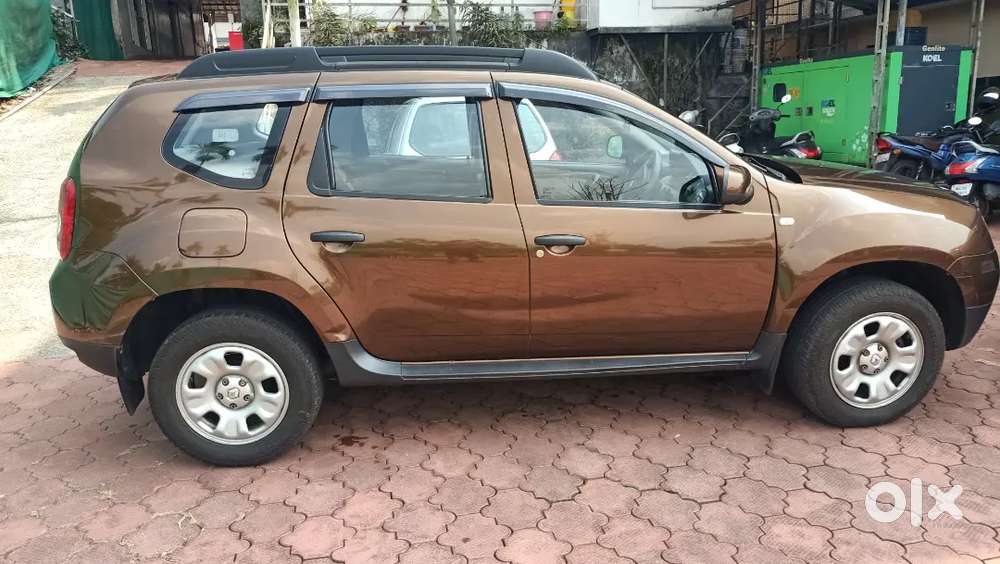 Brand New Condition Full Company Service.