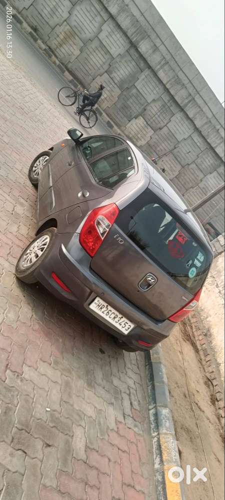 Hyundai I10 2015 Petrol 68000 Km Driven