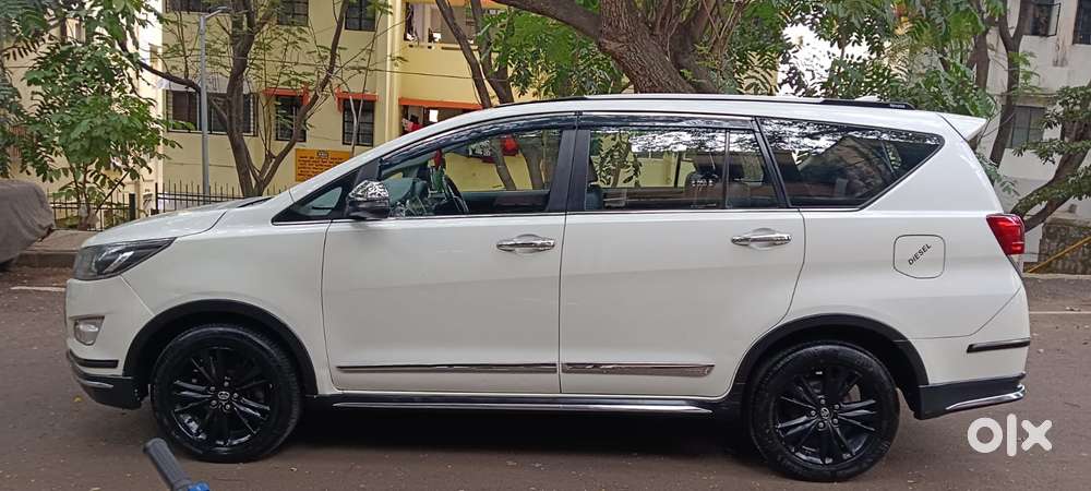 Toyota Innova Crysta Touring Sport 2.4 Mt, 2018, Diesel