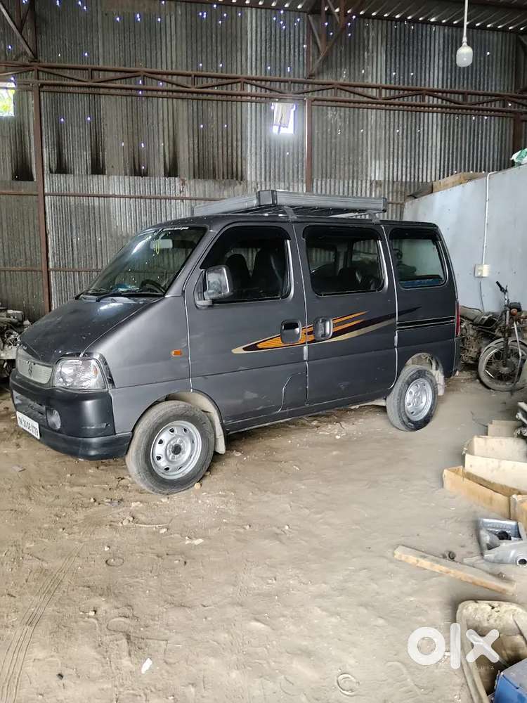 Maruti Suzuki Eeco Smiles 2022