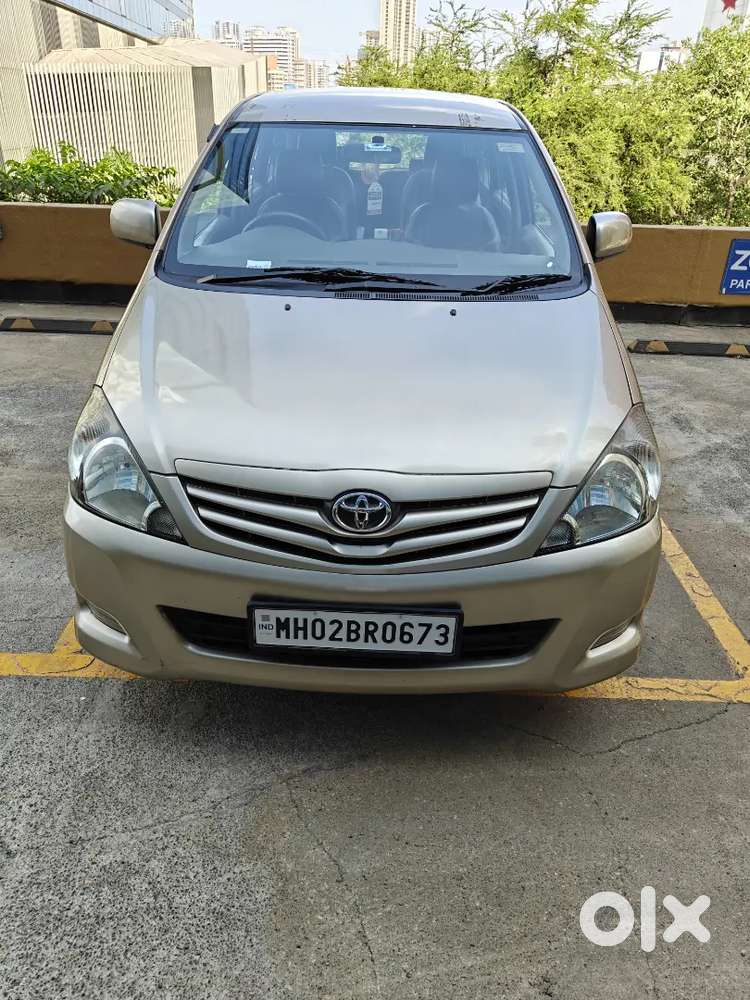 Innova G 2011-family Used