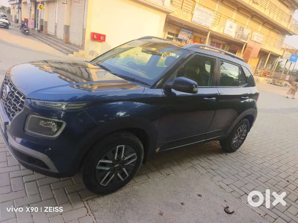 Hyundai Venue Diesel Manual 2022 Model