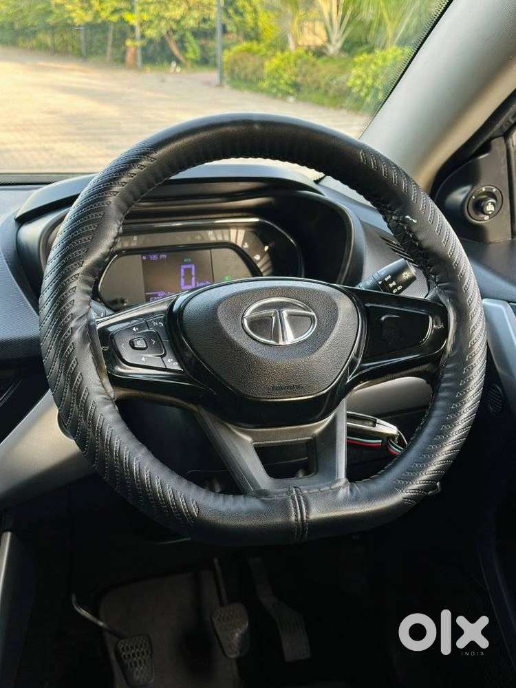 Tata Nexon 1.5 Revotorq Xm (s), 2023, Diesel