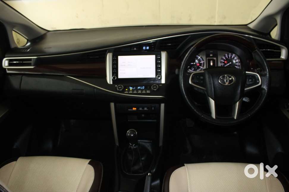 Toyota Innova Crysta 2.4 V, 2022, Diesel