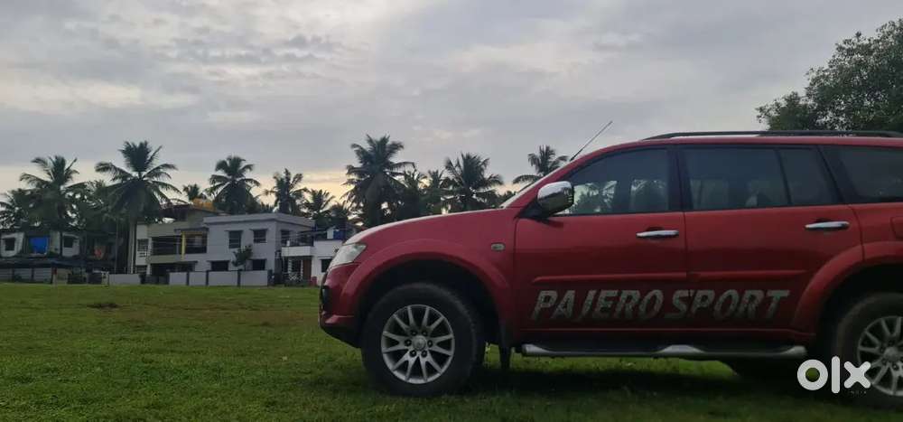 Mitsubishi Pajero Sport 2015 Diesel Well Maintained