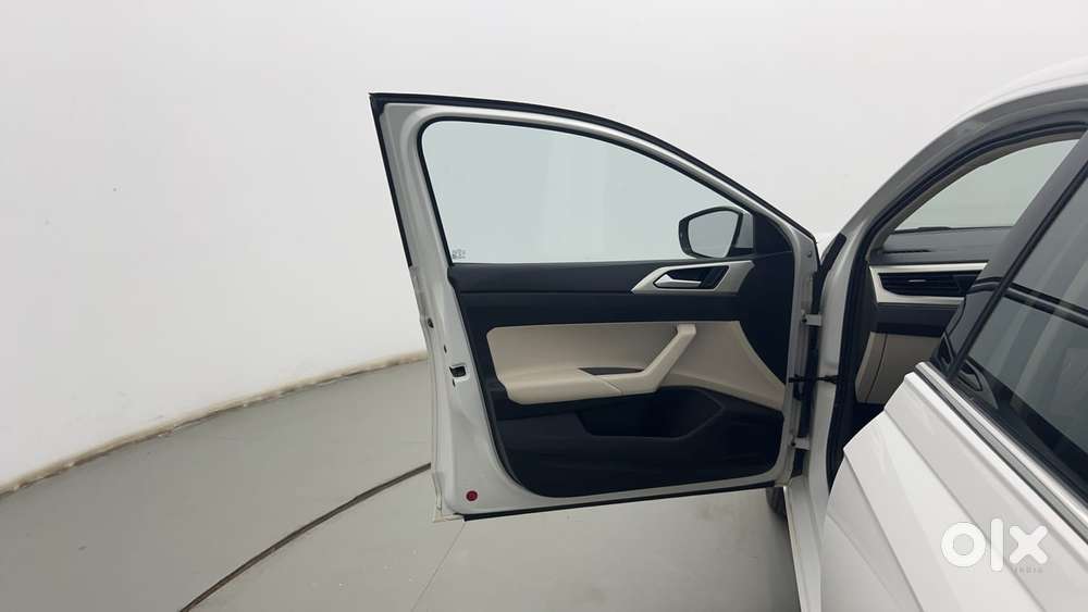 Volkswagen Virtus 1.0 Topline Tsi, 2023, Petrol