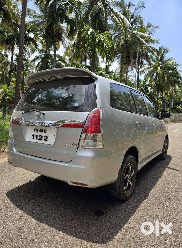 Toyota Innova 2.0 Gx 8 Str, 2011, Diesel