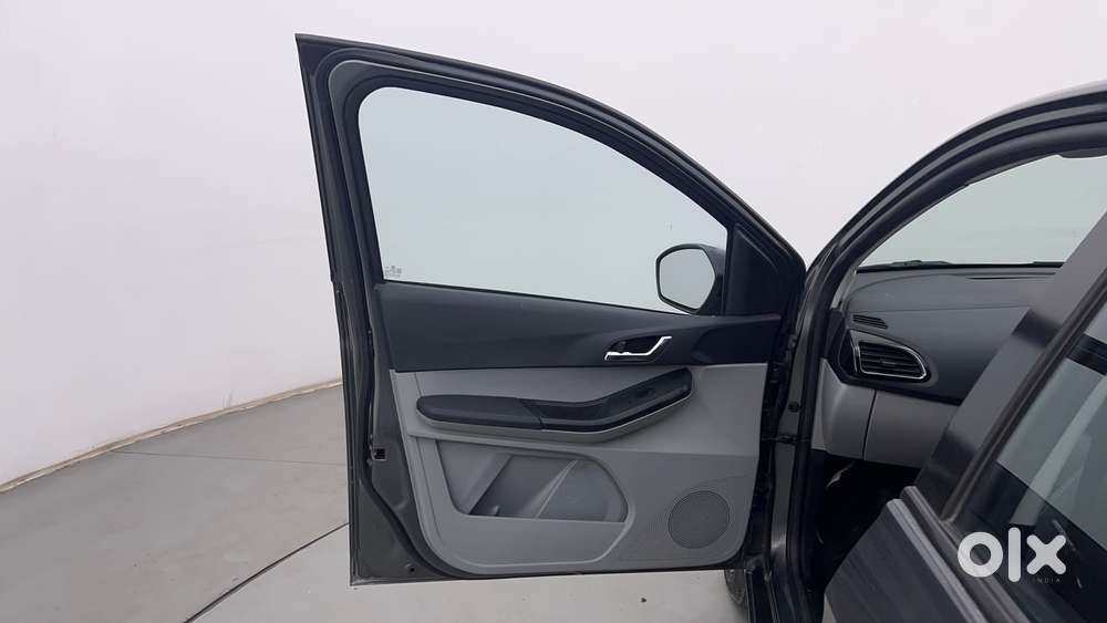 Tata Tiago 1.2 Revotron Xz Plus, 2020, Petrol
