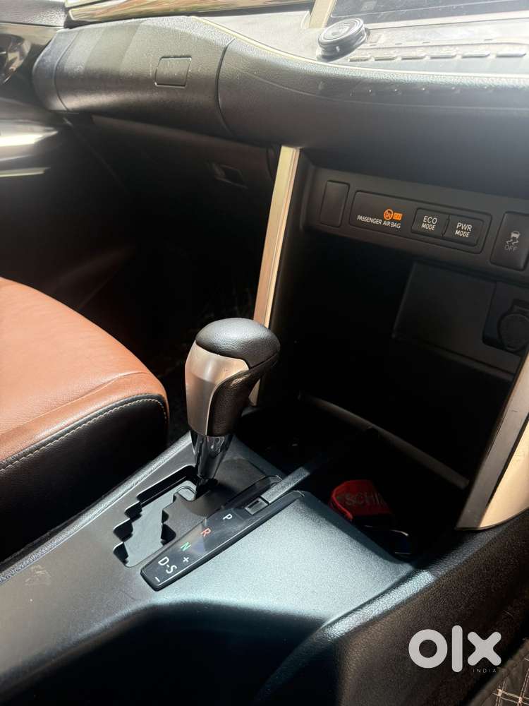 Toyota Innova Crysta [2020-ongoing] 2.7 Zx At 7 Str, 2016, Petrol