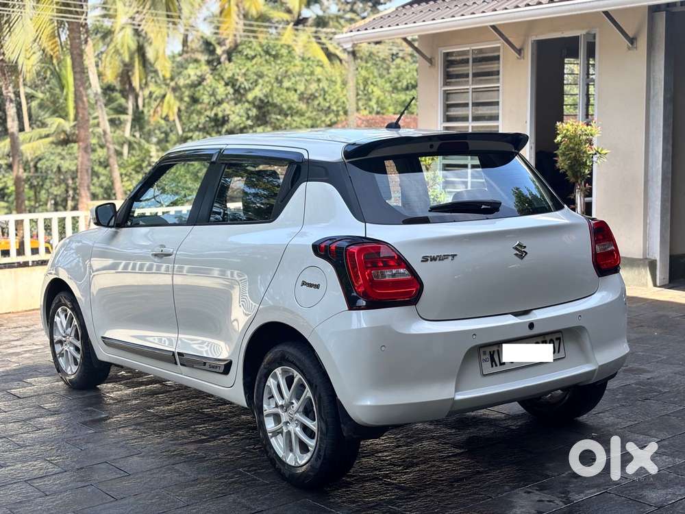 Maruti Suzuki Swift Zxi, 2021, Petrol