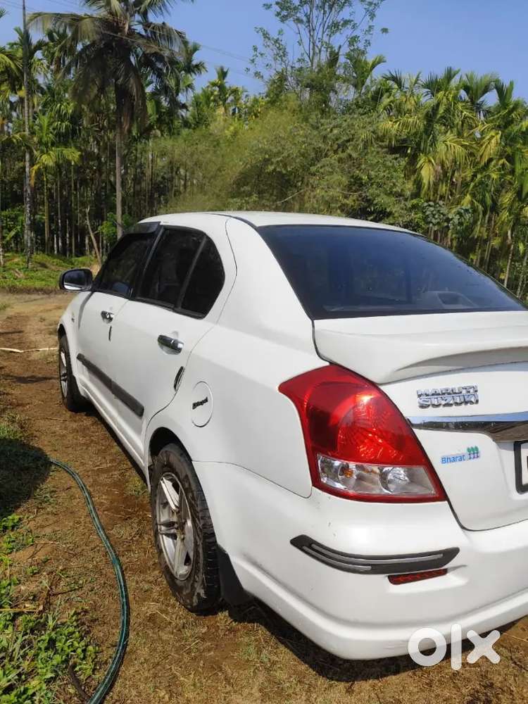 Maruti Suzuki Swift Dzire 2010 Diesel 125000 Km Driven