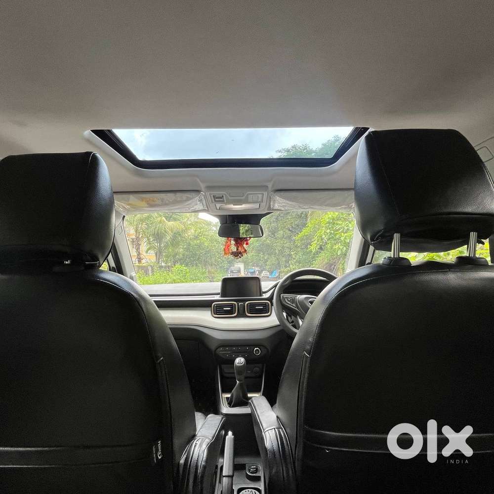 Tata Punch Accomplished Dazzle Sunroof Cng, 2024, Petrol