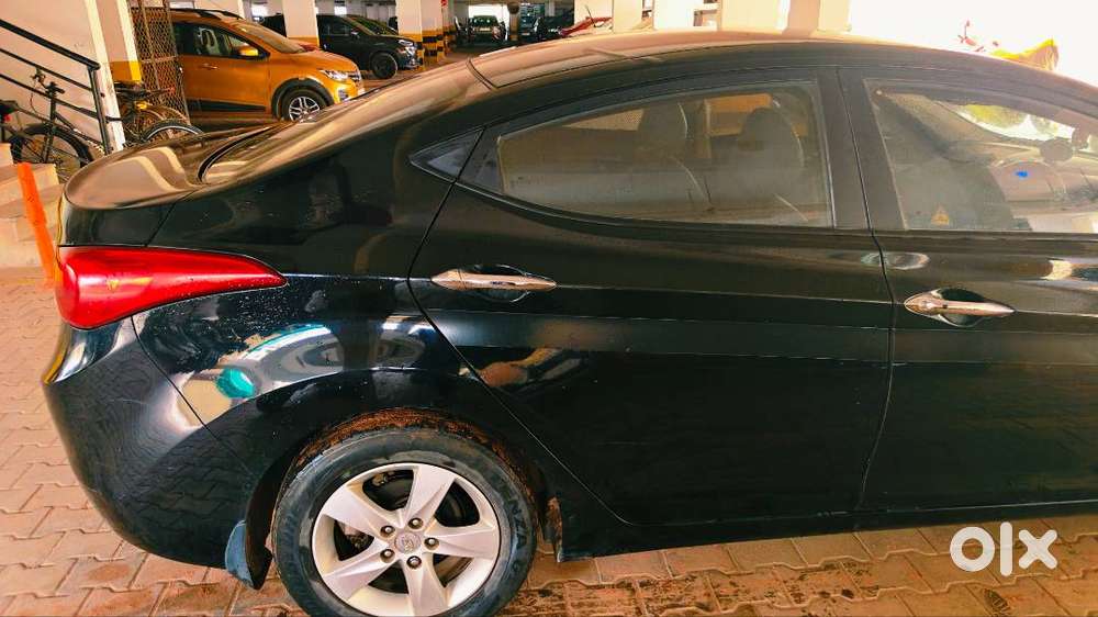 2014 Hyundai Fluidic Elantra 1.8 Litre Mt
