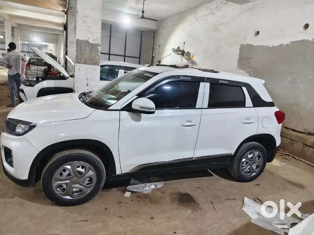 Maruti Suzuki Brezza 2022 Petrol Well Maintained