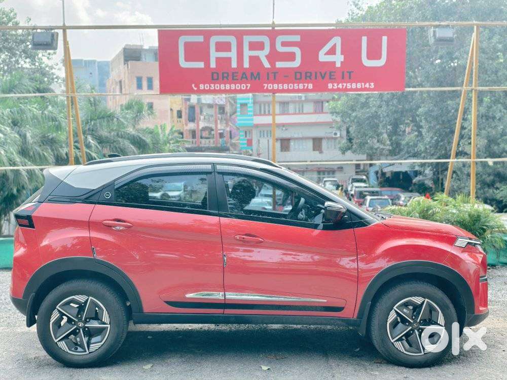 Tata Nexon Fearless Plus (ps) 1.5 Diesel 6mt Red Dark Edition, 2024,..