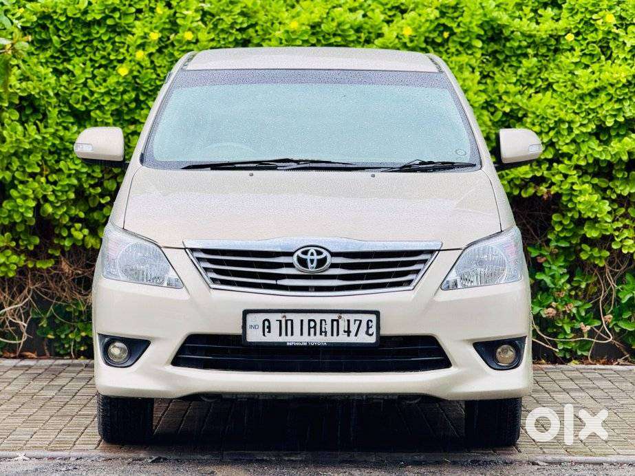 Toyota Innova 2.5 V 7 Str, 2013, Diesel