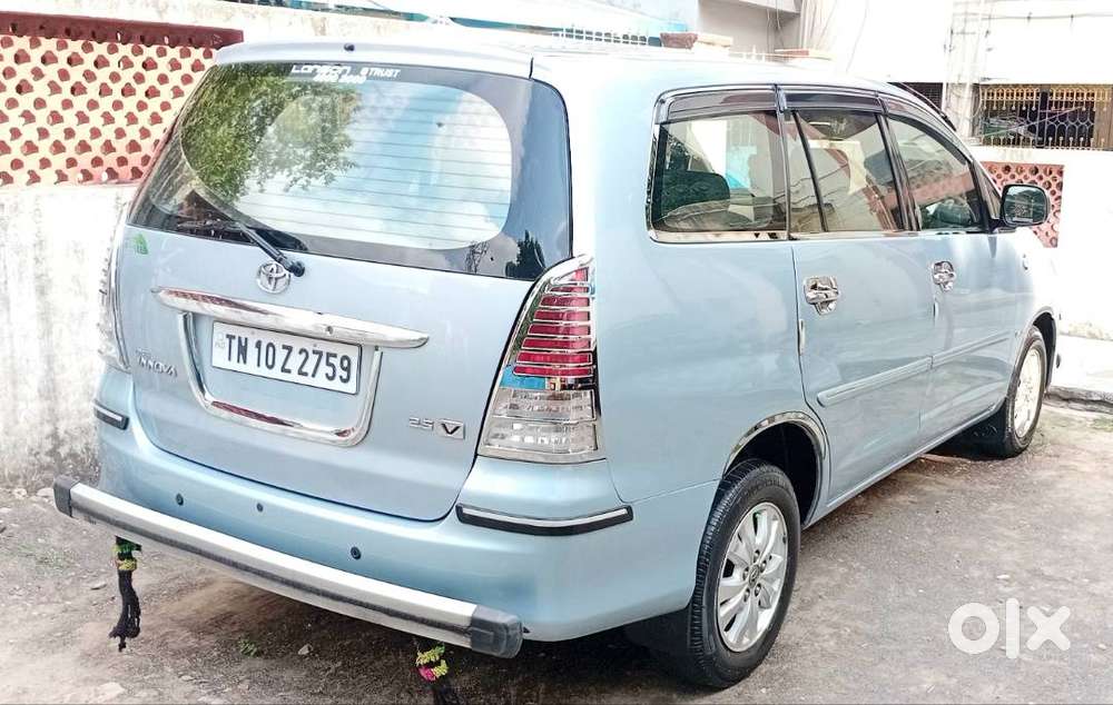 Toyota Innova 2.5v 2010 Model Fc-01-05-2030 Full Company Serviced Car