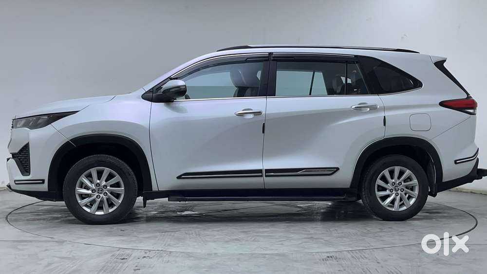 Toyota Innova Hycross 2.0 Gx 8 Str, 2024, Petrol