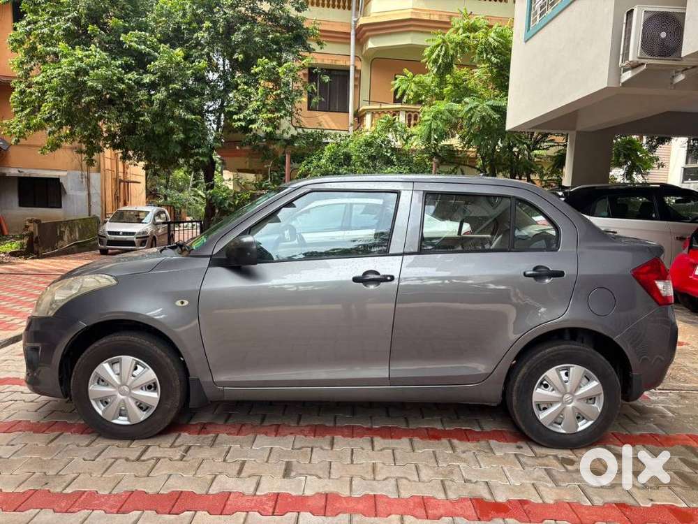 Maruti Suzuki Dzire 1.2 Lxi, 2014, Petrol
